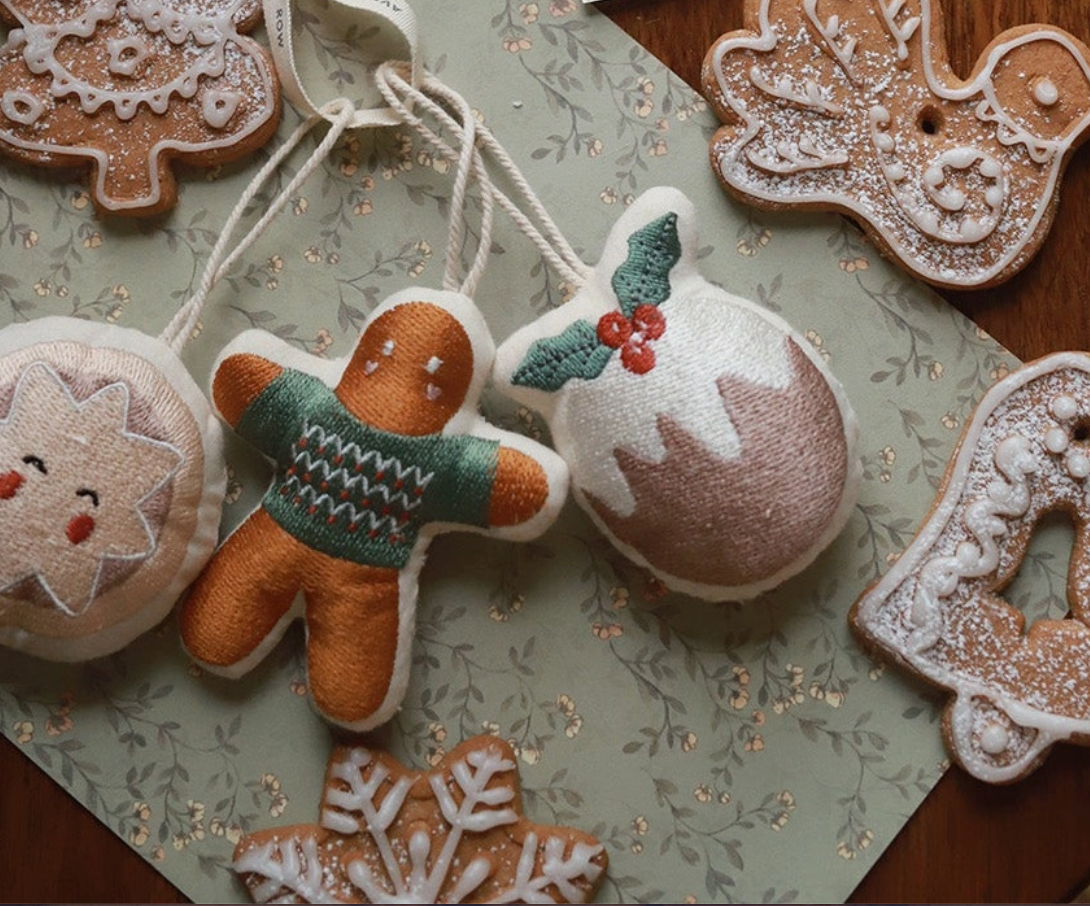 Gingerbread Christmas Tree Decoration